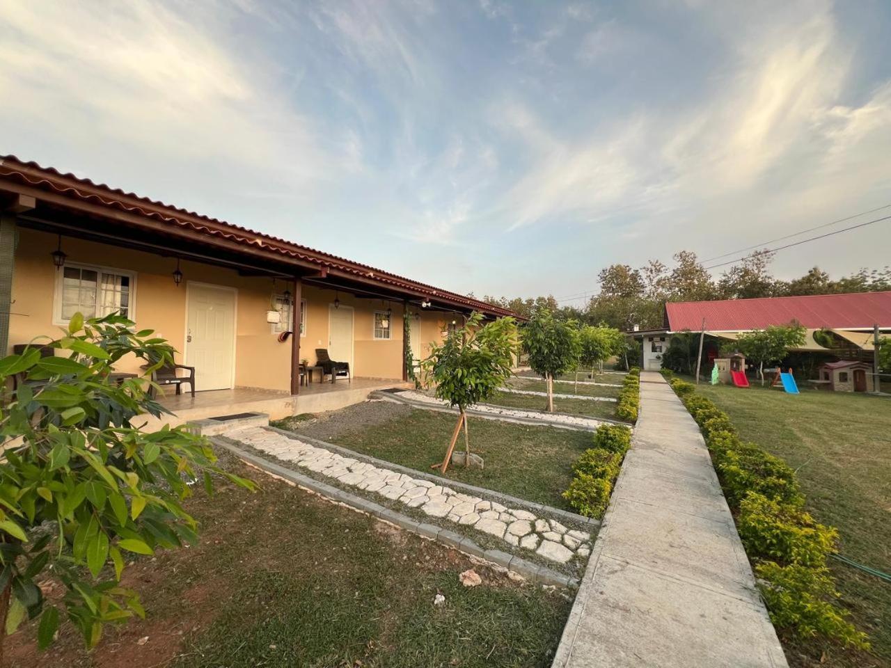 Hotel Villas Don Pablo ลาส ทาบลาส ภายนอก รูปภาพ