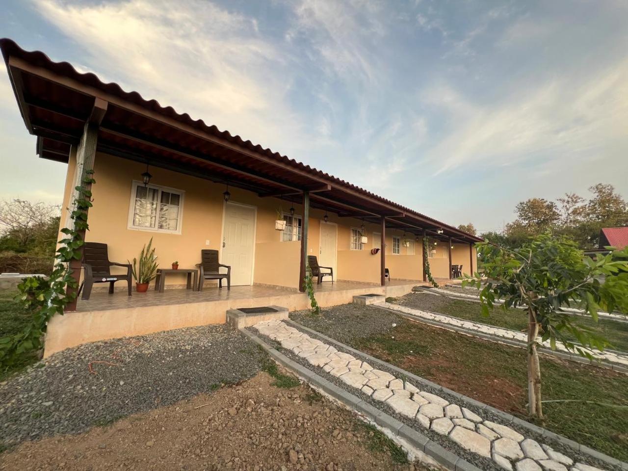 Hotel Villas Don Pablo ลาส ทาบลาส ภายนอก รูปภาพ
